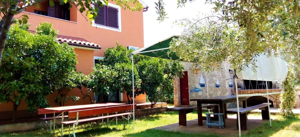 House Silvija Pula Exterior foto
